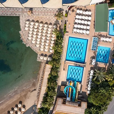 Resort Adin 5*